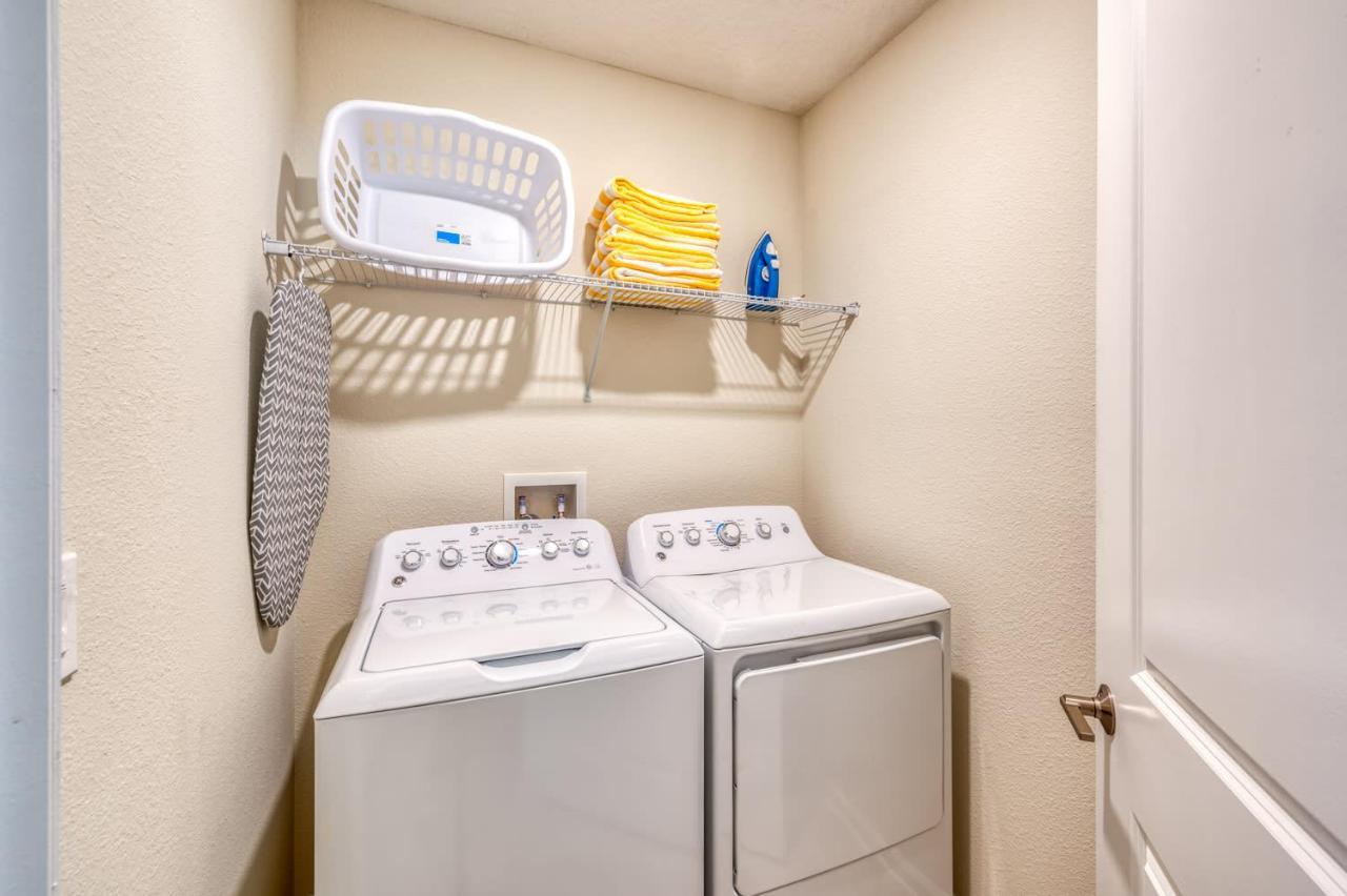 Fantastic Home With Themed Bedroom Near Disney Kissimmee Bagian luar foto