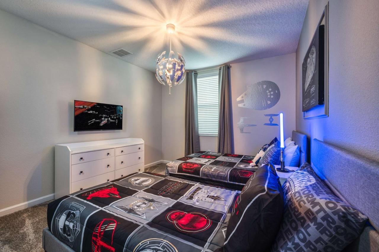 Fantastic Home With Themed Bedroom Near Disney Kissimmee Bagian luar foto